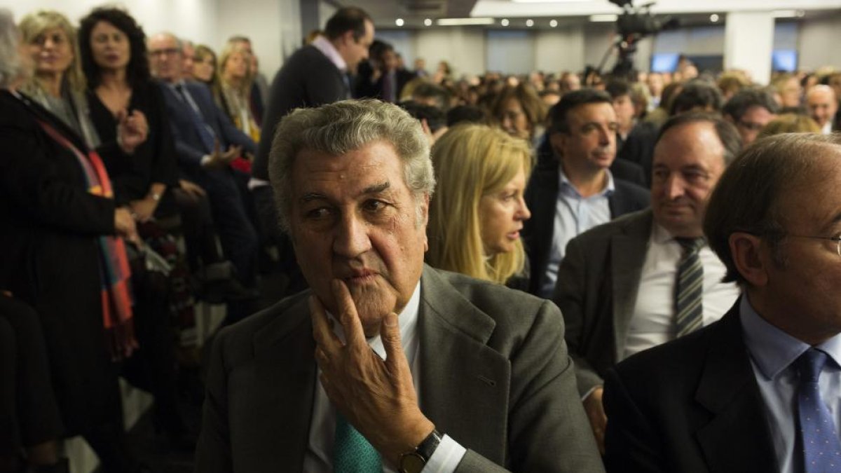 El todavía presidente del Congreso, Jesús Posada, ayer en la junta directiva del PP.-Antonio Heredia.