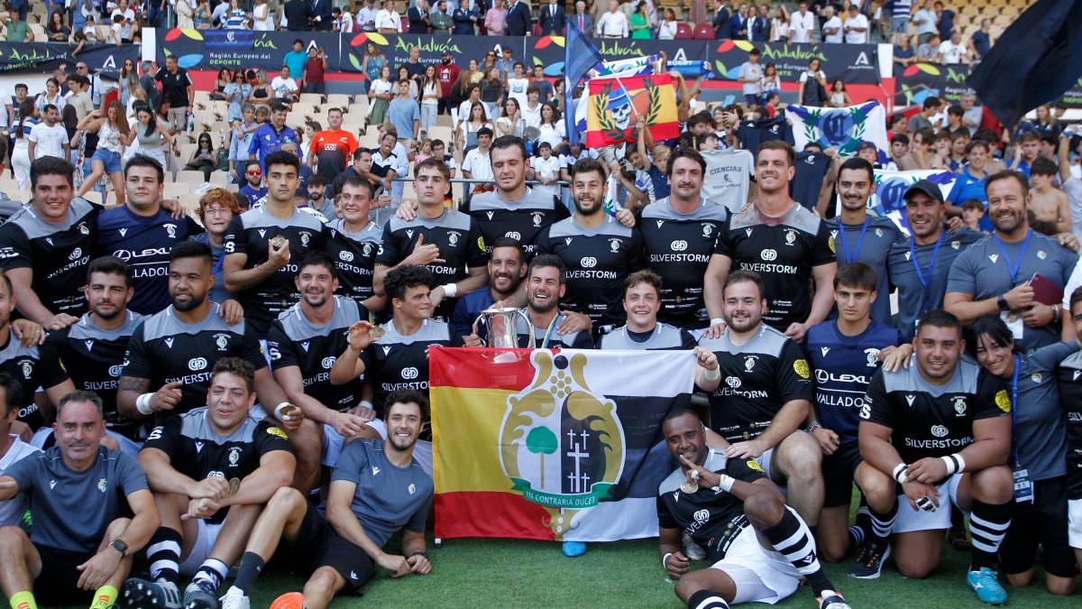 SilverStorm El Salvador celebra la Copa del Rey.