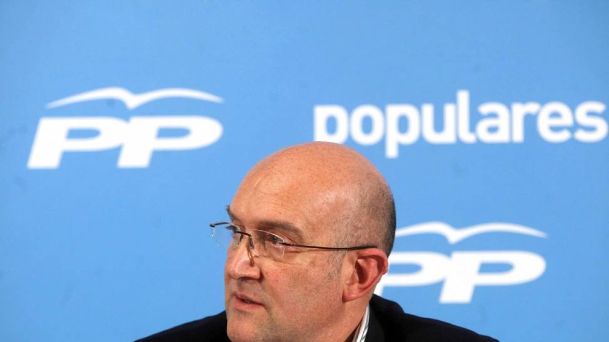 El secretario provincial del PP de Valladolid, Jesús Julio Carnero-Ical
