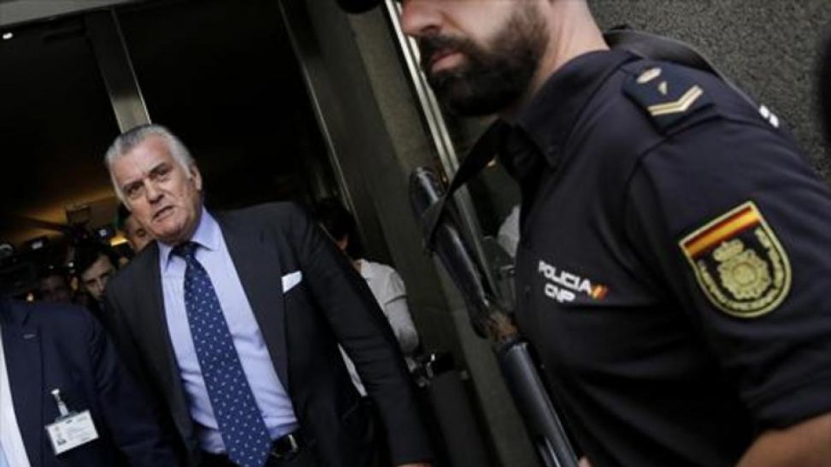 Sumarios populares. Bárcenas comparece ante el Congreso.-JOSE LUIS ROCA