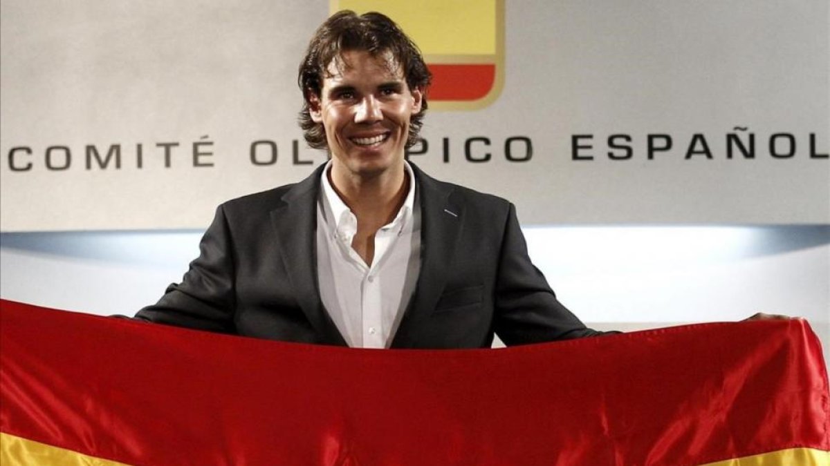 Rafa Nadal, el día de su elección como abanderado de los Juegos.-BALLESTEROS / EFE