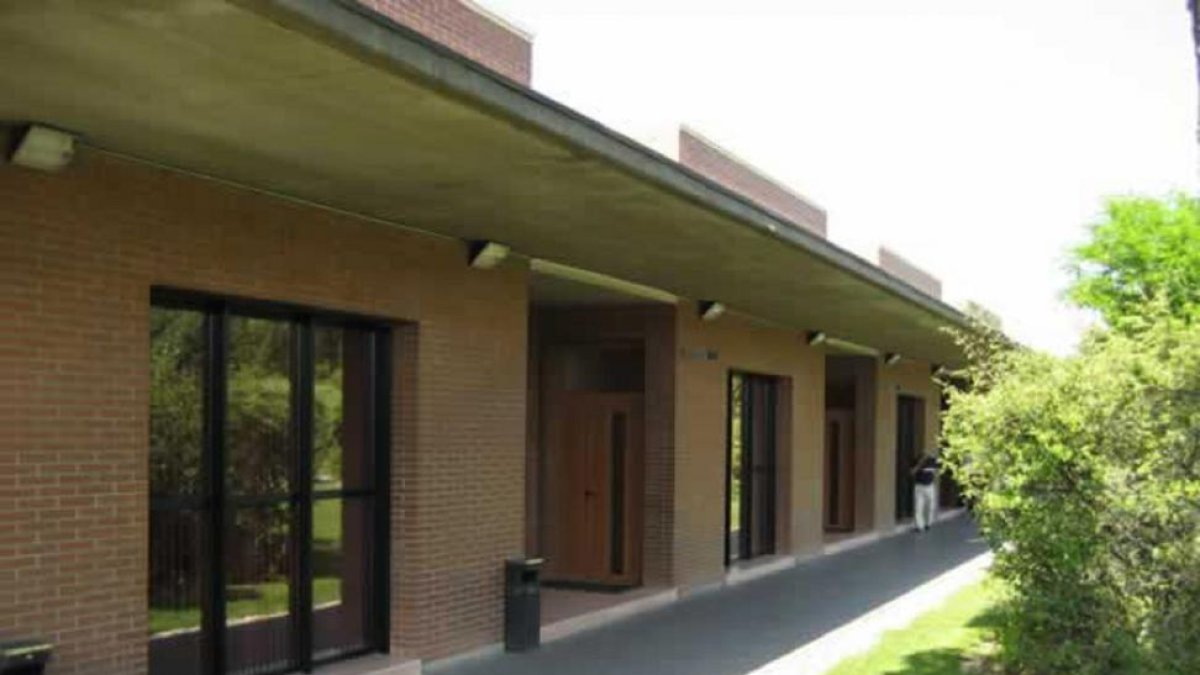 Fachada de Nevasa.-E.M.