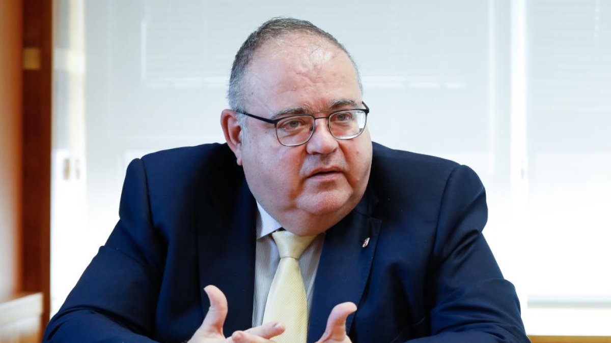 El consejero de Sanidad, Alejandro Vázquez, en una imagen de archivo.- J. M. LOSTAU