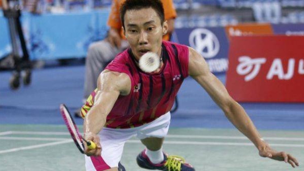 Lee Chong Wei, suspendido por presunto dopaje durante el pasado Mundial de bádminton.-Foto: AP / KIN CHEUNG