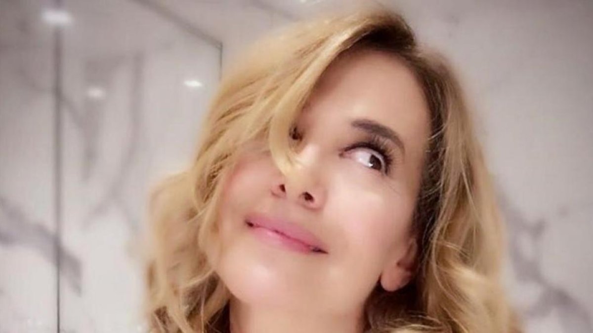 La presentadora italiana Barbara DUrso.-EL PERIÓDICO