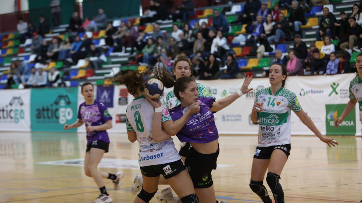 Balonmano Elche - Caja Rural Aula. / LOF