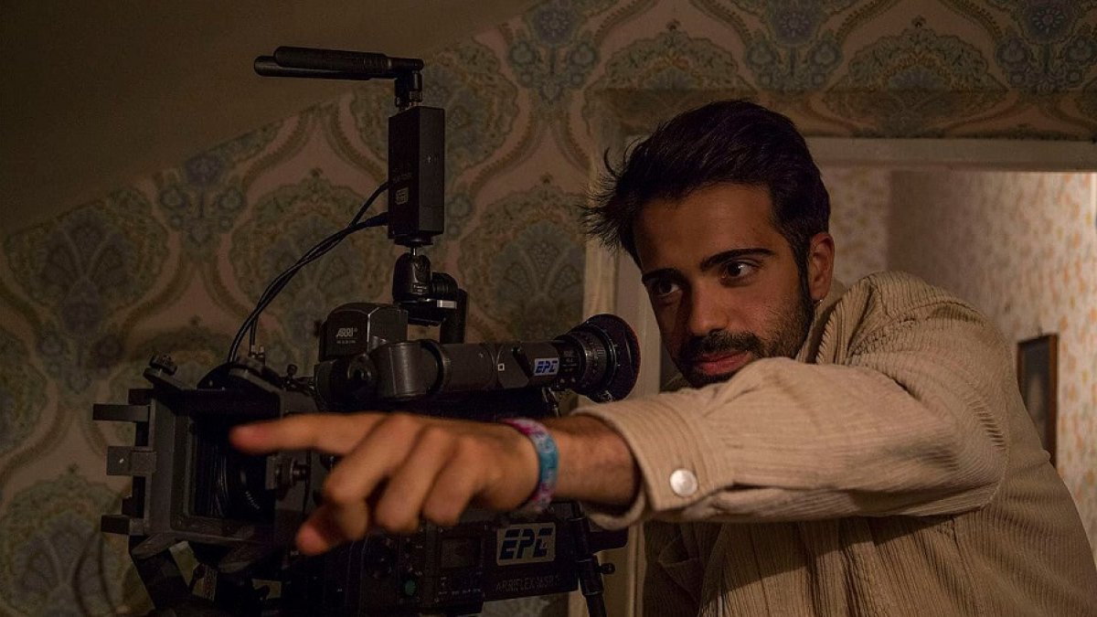 El director Enrique García-Vázquez, durante un rodaje. | MARÍA MARTÍN GARCÍA