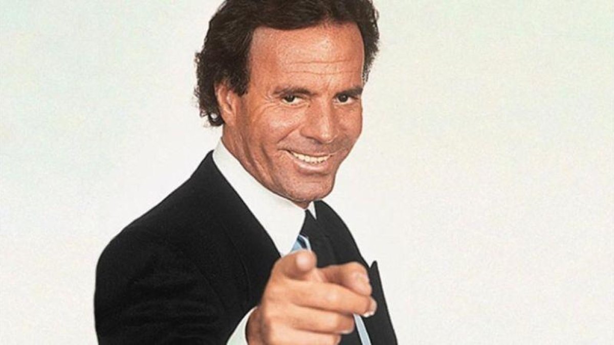 Foto de archivo de Julio Iglesias.-EL PERIÓDICO