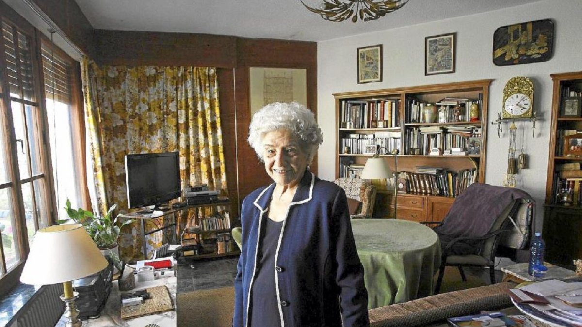 Eloísa García de Wattenberg en su domicilio, hace seis años.-ICAL