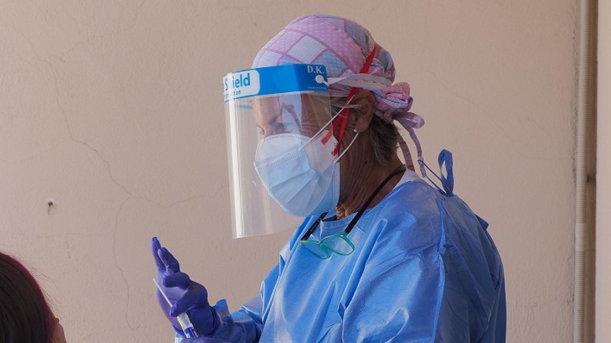 Test PCR en Mayorga. PABLO REQUEJO / PHOTOGENIC