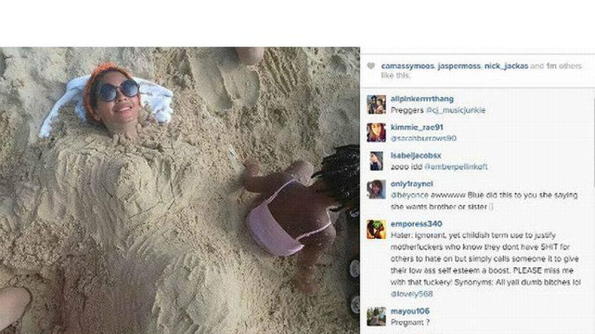 La foto que ha publicado Beyoncé este fin de semana y que ha disparado los rumores sobre su posible nuevo embarazo.-