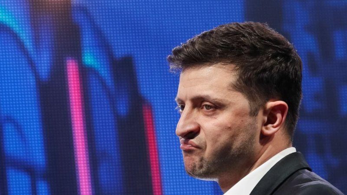 Volodymyr Zelenskiy.-REUTERS / VALENTYN OGIRENKO