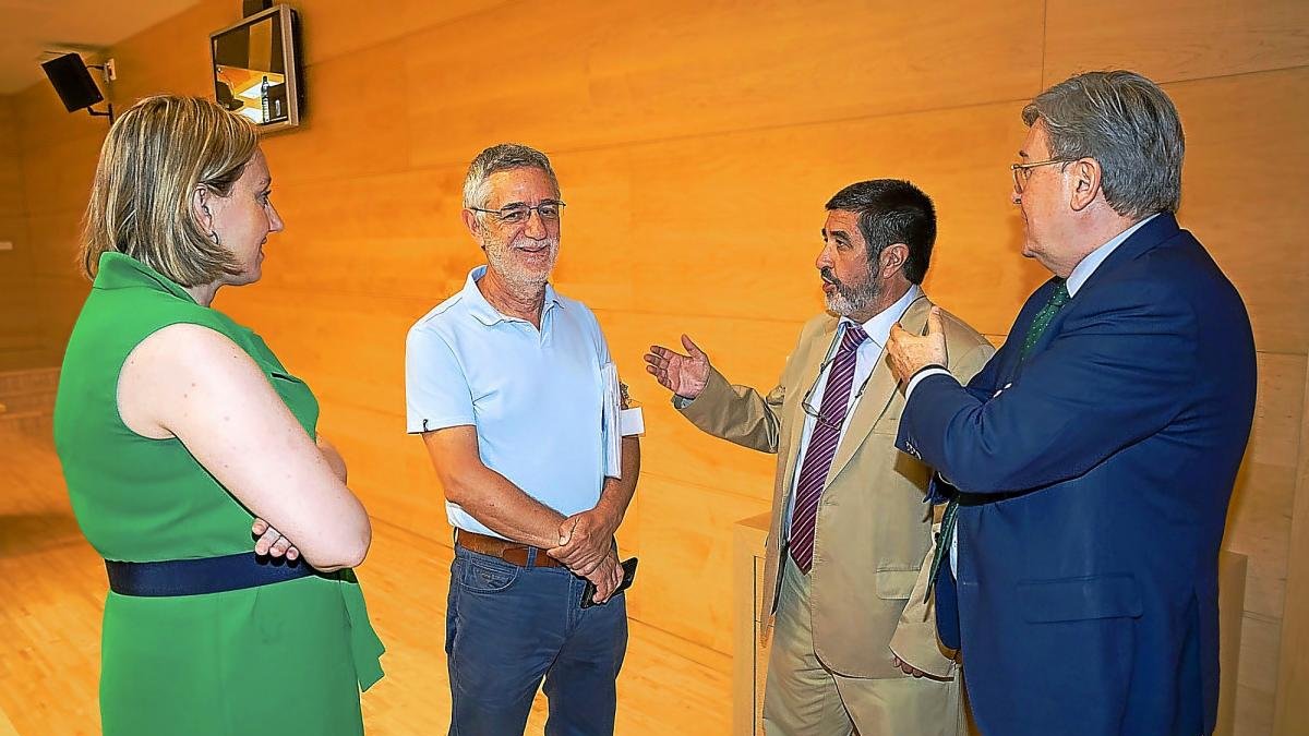 Agustín Prieto, exsecretario de UGT en Castilla y León, en la comisión de investigación de las cajas.-PABLO REQUEJO