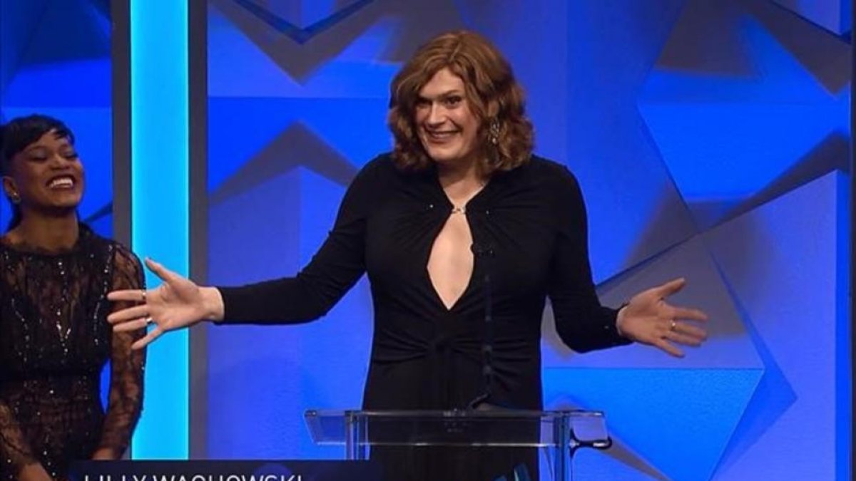 Lilly Wachowsky, el sábado, en la gala de los premios GLAAD.-YOUTUBE