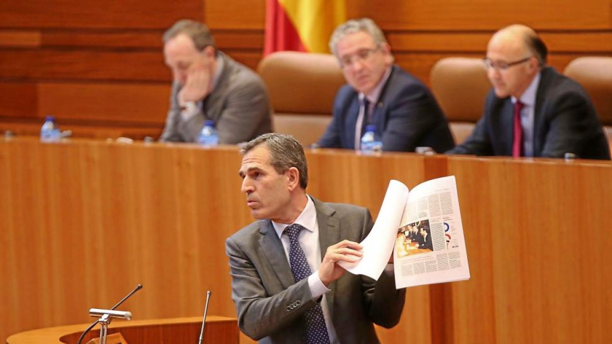 Juan José Sanz Vitorio, en un momento de su intervención.-ICAL