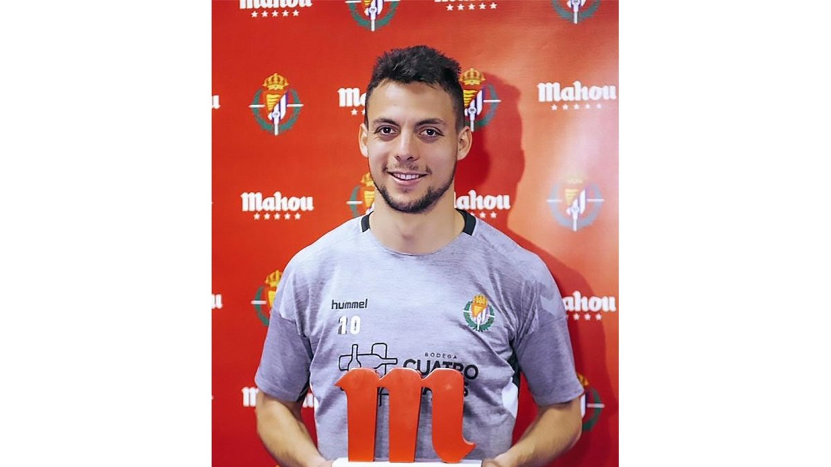 Plano con el premio.-R.V.
