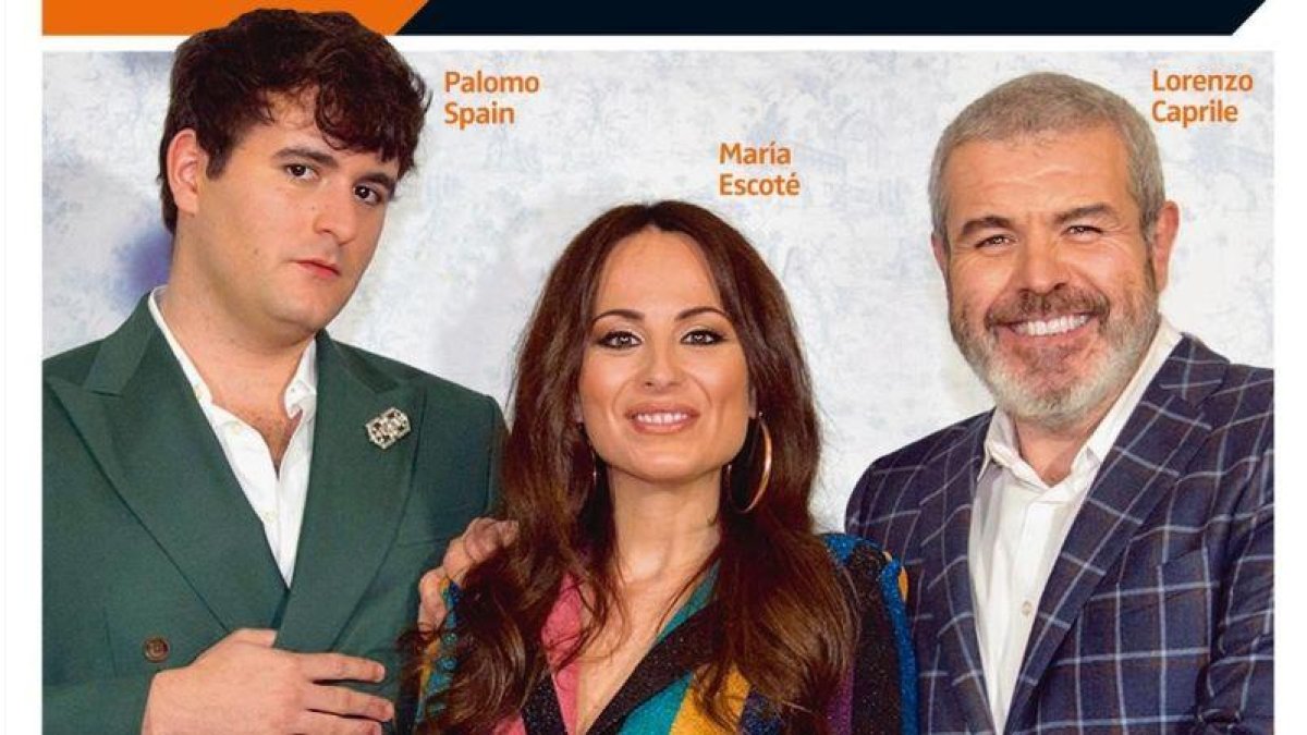 Palomo Spain, María Escoté y Lorenzo Caprile, jueces de Maestros de la costura, en la portada de Teletodo.-RAÚL TEJEDOR