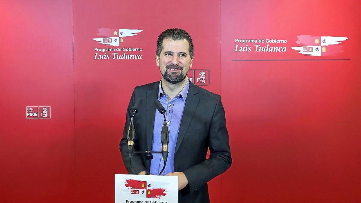 Luis Tudanca, durante su intervención.-ICAL