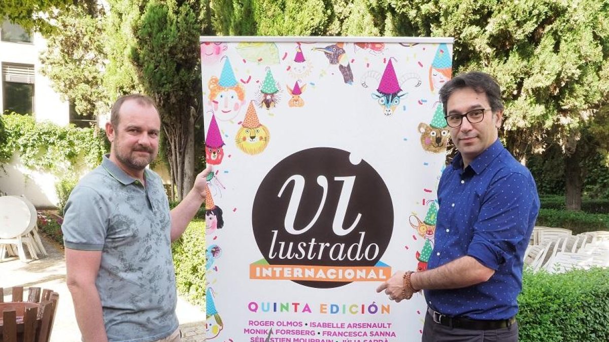Guillaume Rousseau y Óscar del Amo, ayer, en la Casa de Zorrilla.-PABLO REQUEJO - PHOTOGENIC