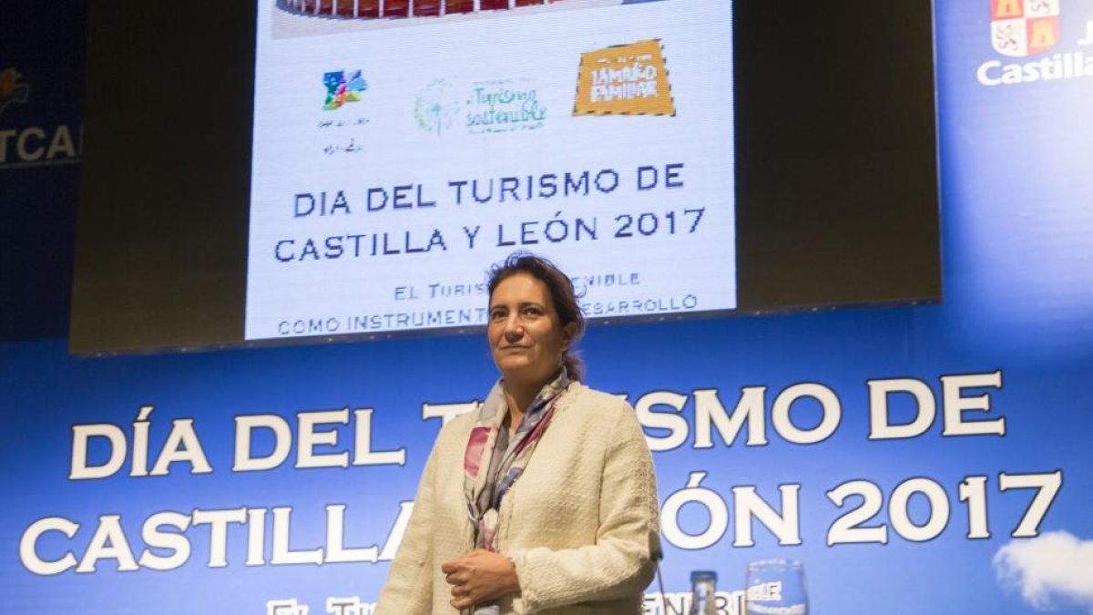 La consejera de Cultura y Turismo, María Josefa García Cirac, inaugura los actos con motivo del Día del Turismo de Castilla y León-EDUARDO MARGARETO / ICAL