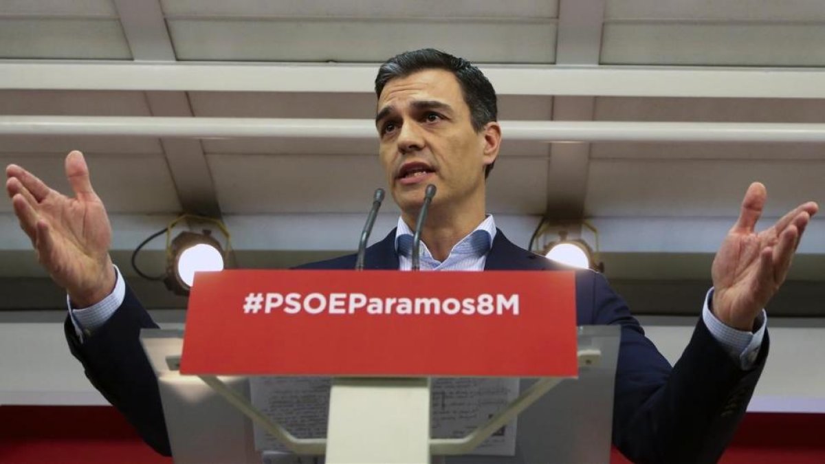 El secretario general del PSOE, Pedro Sánchez, el pasado marzo, en la sede del PSOE.-/ JUAN MANUEL PRATS