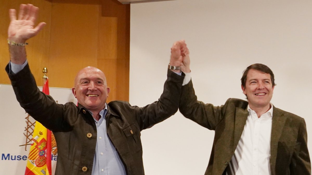 Jesús Julio Carnero y Alfonso Fernández Mañueco. ICAL.