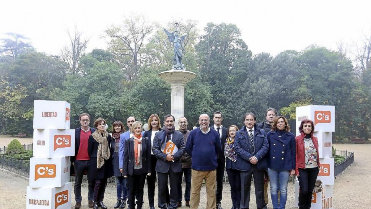 CANDIDATOS AL CONGRESO Y AL SENADO. Ciudadanos presenta sus candidatos al Congreso y Senado por la provincia de Valladolid para las elecciones del 20D. Francisco Igea es el número 1 al Congreso y afirma que su partido cumple con la regeneración y cree que-ICAL