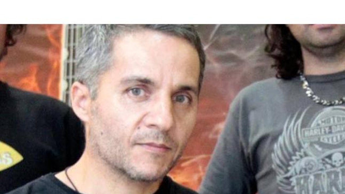Javier Fernández, batería de Los Piratas, grupo disuelto en el 2004.-