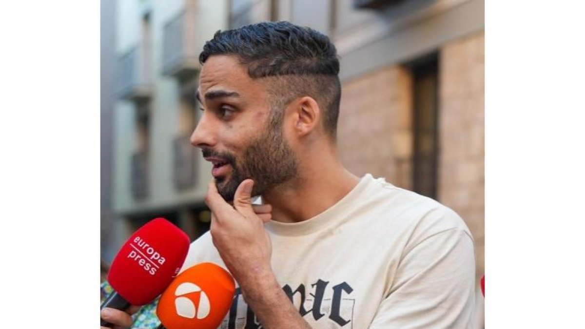 Lucas Burgueño a la salida de los juzgados.- PHOTOGENIC