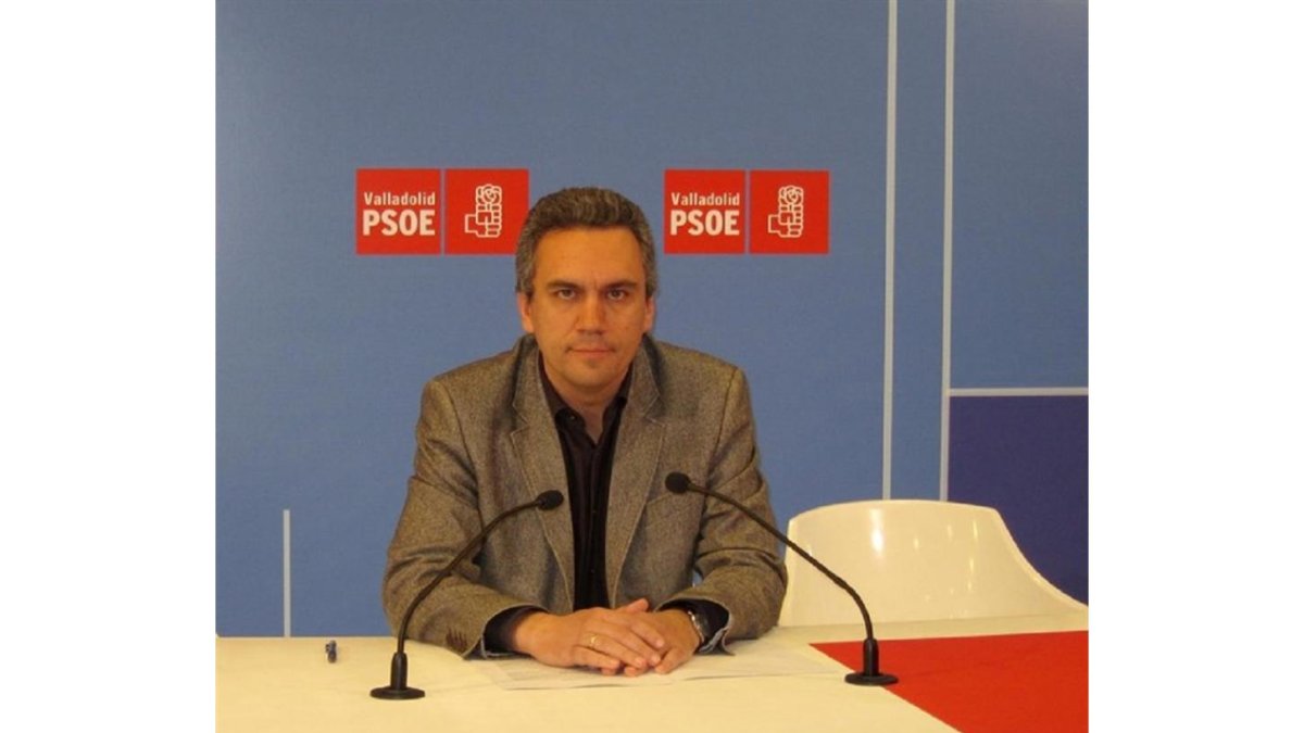 Imagen del presidente del Grupo Parlamentario Socialista, Javier Izquierdo-EUROPA PRESS