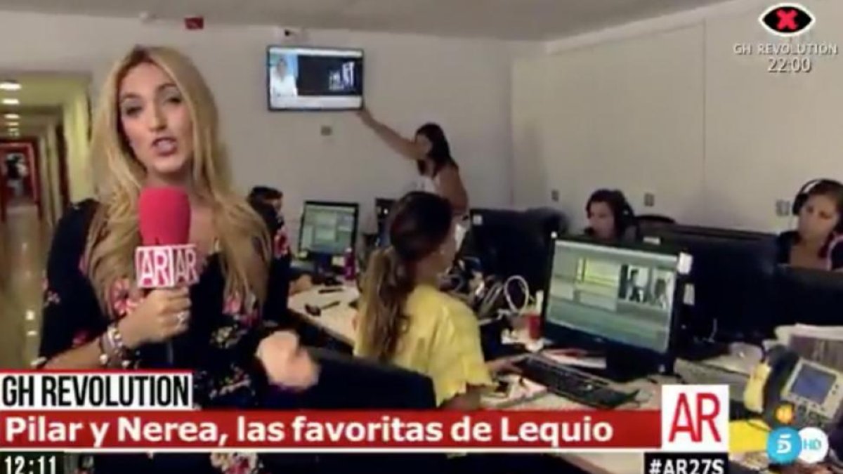 Pillan a Ana Rosa Quintana siguiendo el programa de Suna Griso en Antena 3.-EL PERIÓDICO