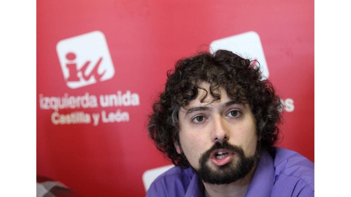 José Sarrión presenta su candidatura a las primarias de IU para las Elecciones Autonómicas de Castilla y León, denominada 'Recuperar la ilusión'-Ical