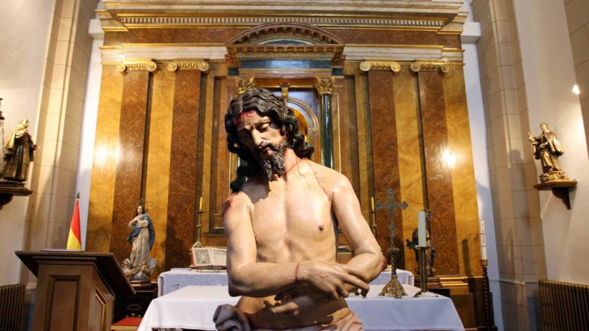 Restauración de un 'Ecce homo' de madera policromada del siglo XVII, propiedad del Ejército de Tierra-Ical