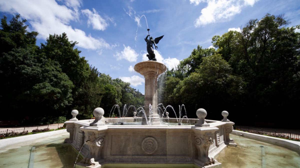 Fuente de 'La fama' en el Campo Grande. / TURISMO VA