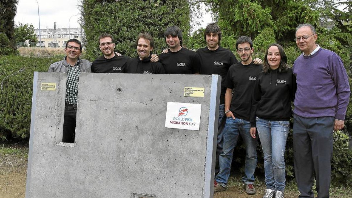 Miembros del Grupo de Ecohidráulica de Javier Sanz.-E.M.