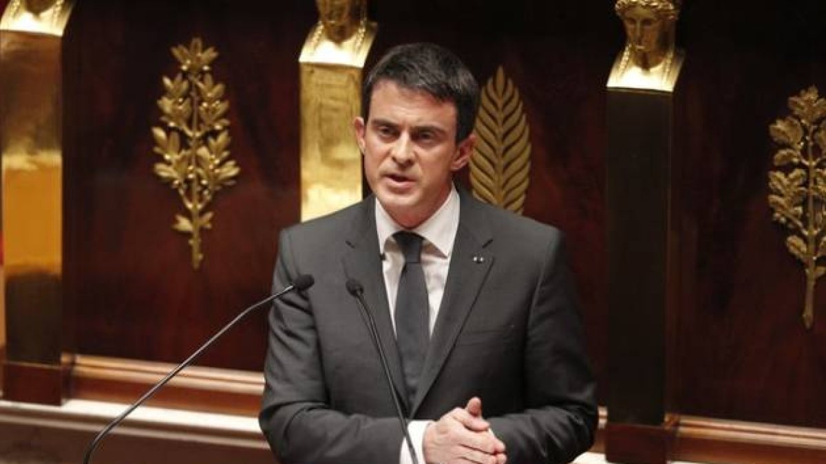 El primer ministro francés, Manuel Valls, durante su intervención ante la Asamblea Nacional.-Foto:   REUTERS / CHARLES PLATIAU