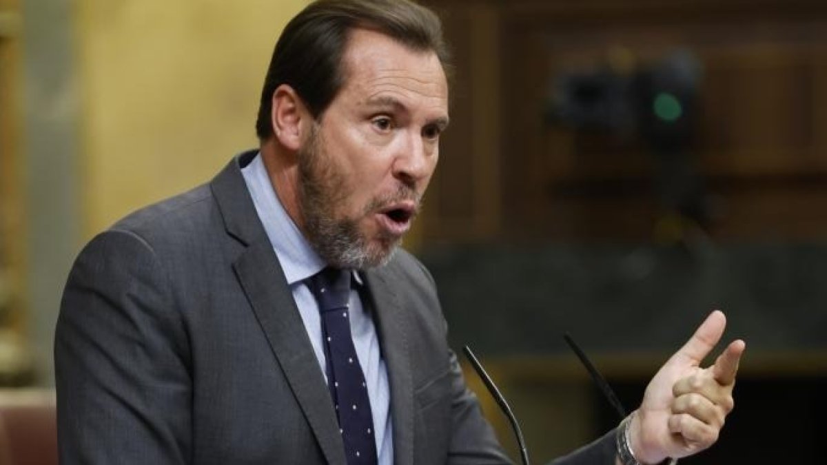 Puente, durante su intervención en el Congreso.- BERNARDO DÍAZ