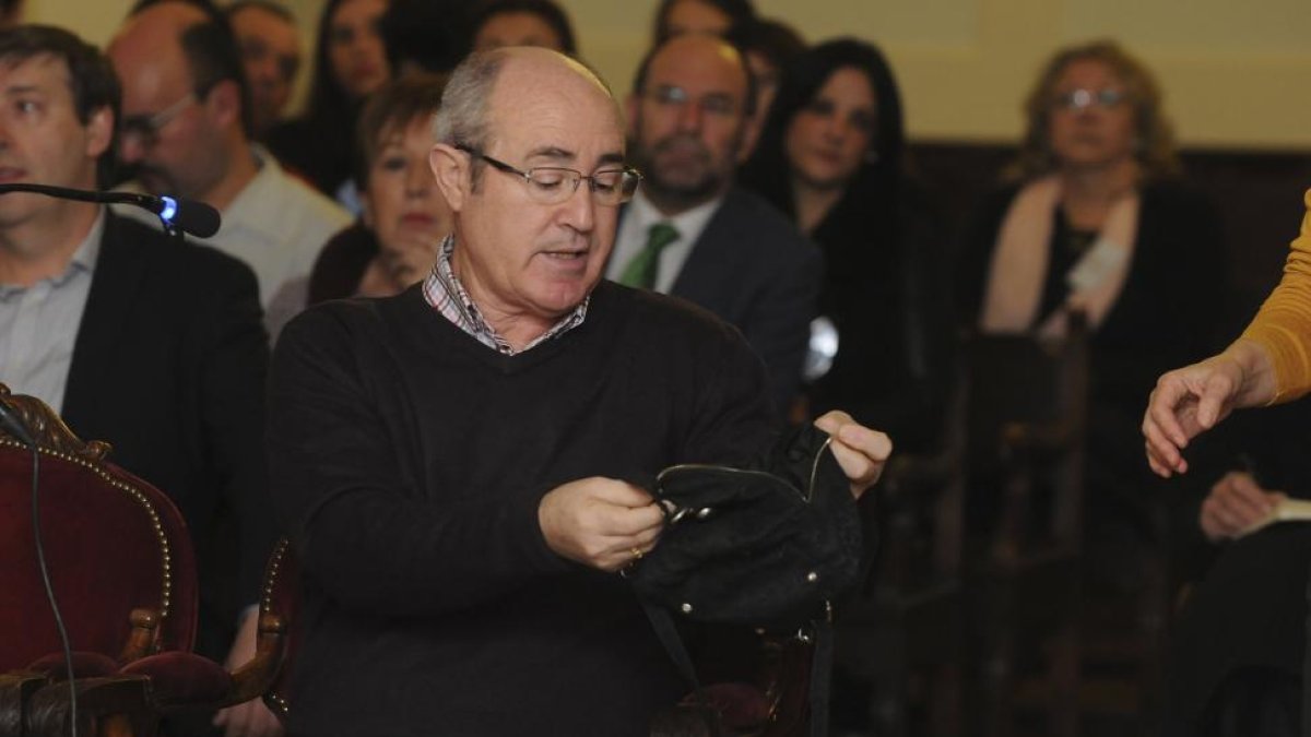 Pedro Mielgo, policía jubilado que siguió a la asesina confesa de Isabel Carrasco.-EFE/ J. CASARES (POOL)