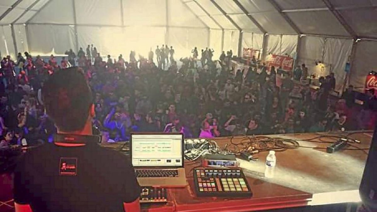 Una de las sesiones de Techno Flash en la carpa ubicada en Tordesillas-El Mundo