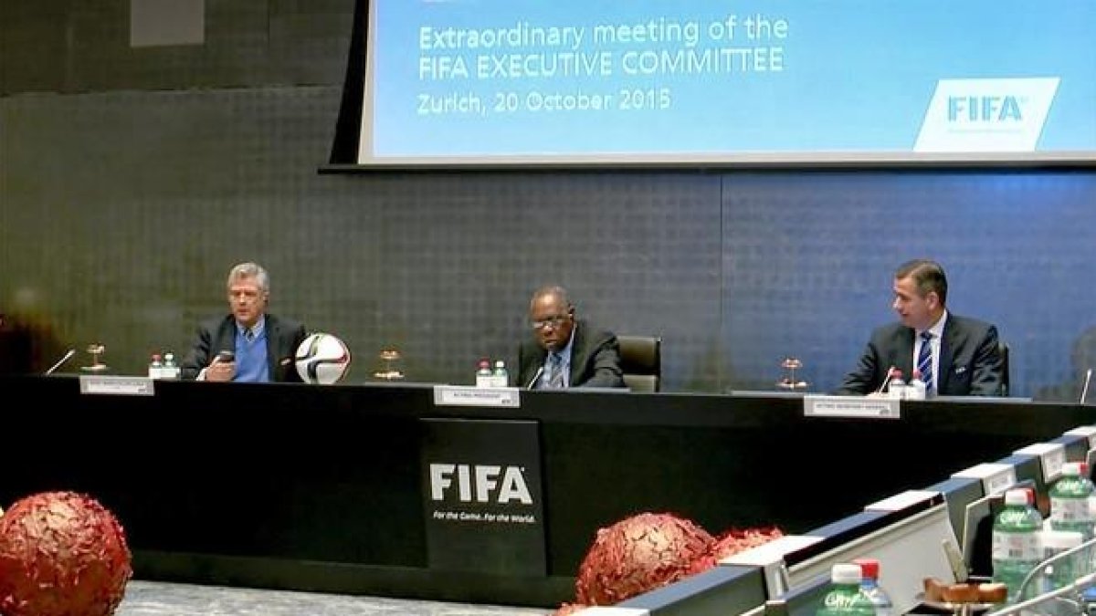 Reunión del comité ejecutivo de la FIFA, este martes en Zúrich.-AFP