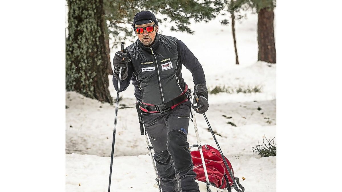 El vallisoletano Antonio de la Rosa durante su primera participación en la ‘Lapland Extreme’.-NACHO CEMBELLÍN