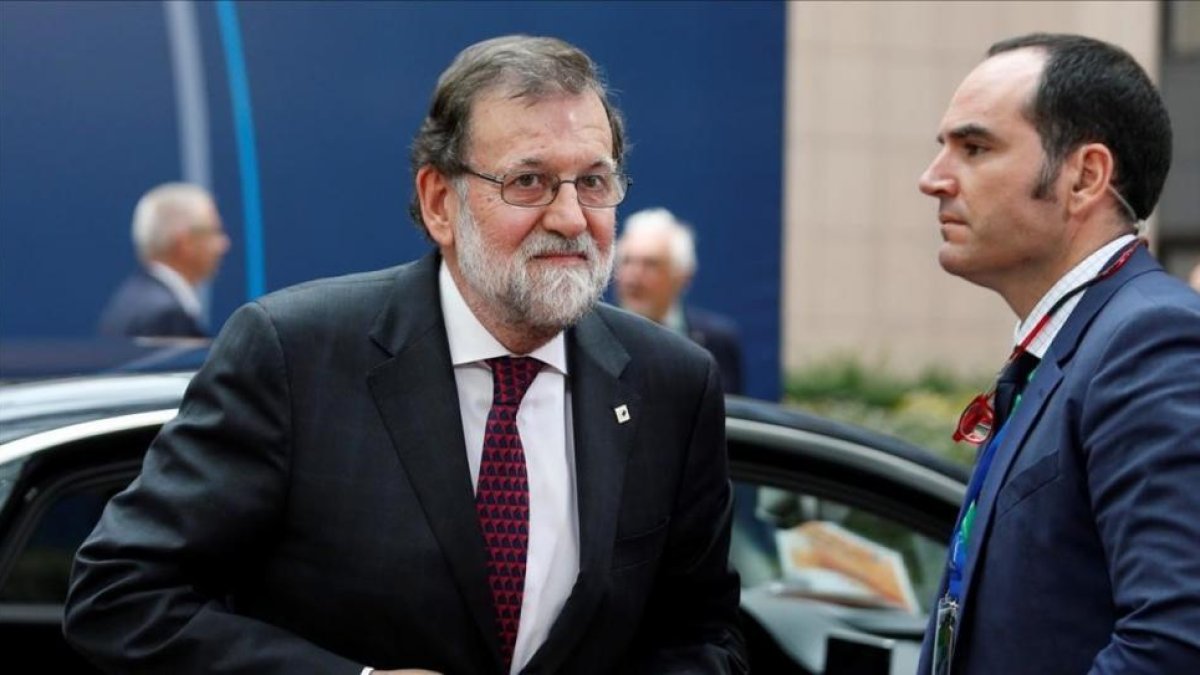 Mariano Rajoy, a su llegada a la cumbre en Bruselas.-EFE/ JULIEN WARNAND