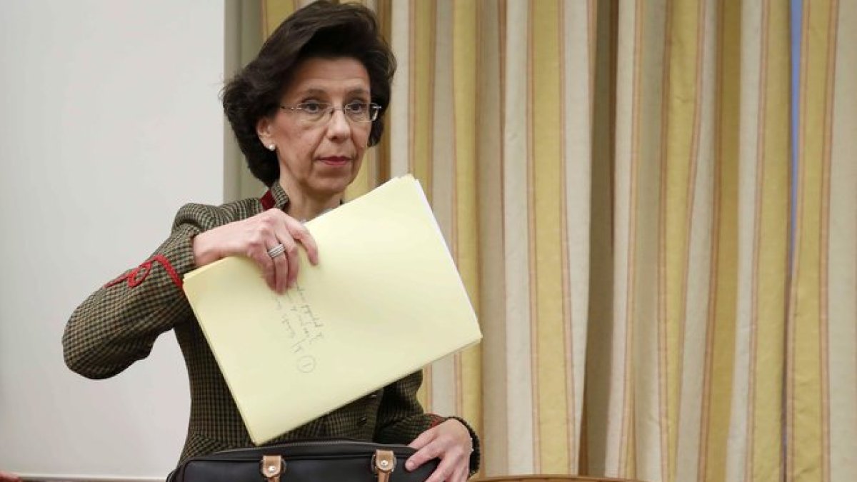 La presidenta del Tribunal de Cuentas, María José de la Fuente, durante una comparecencia en la comisión del Congreso.-CHEMA MOYA (EFE)