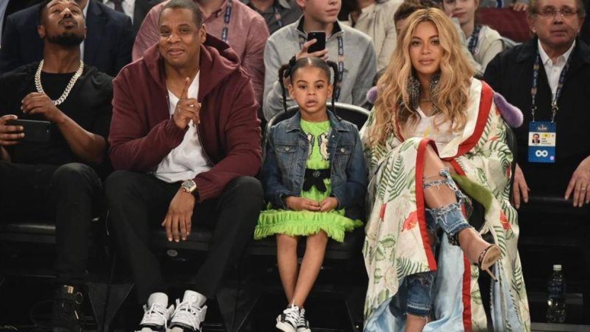 La familia Carter-Knowles al completo, en el partido de los 'All Stars'.-Theo Wargo