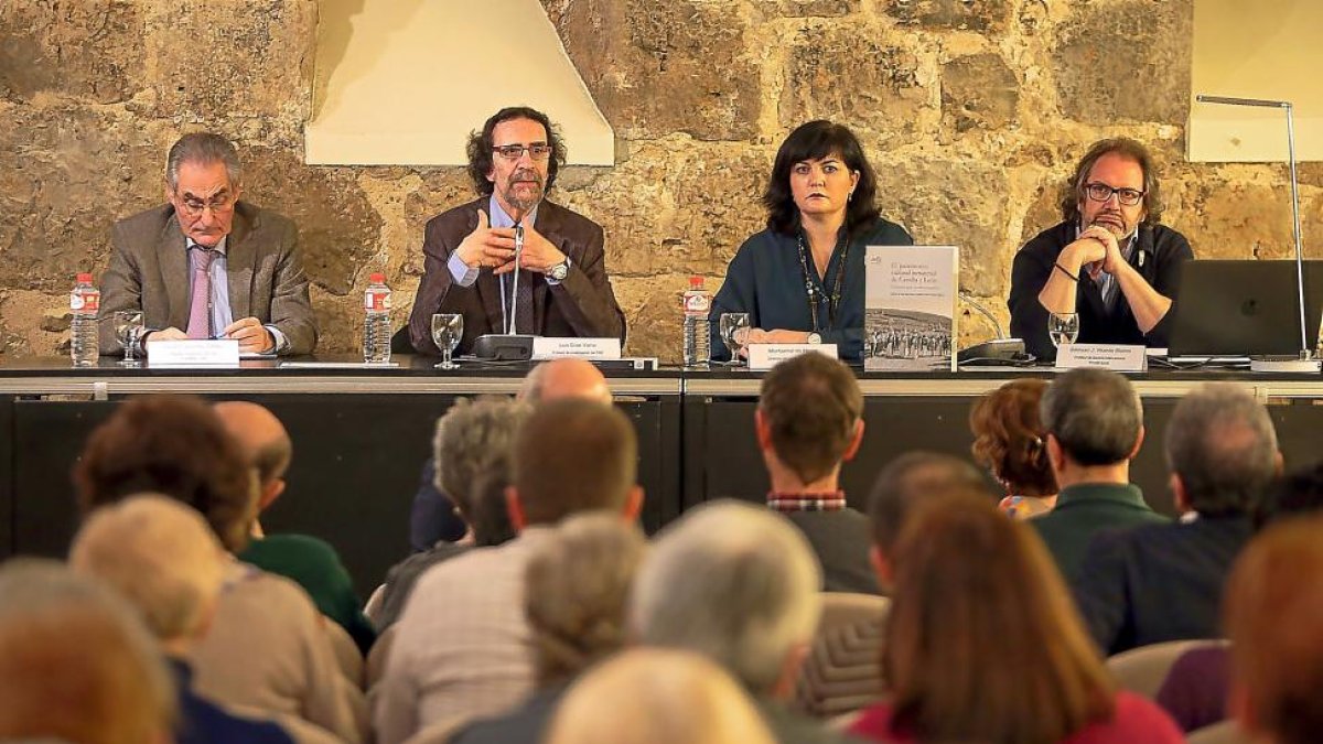 Mariano Sánchez Crespo, Luis Díaz Viana, Montserrat de Hoyos y Dámaso Vicente Blanco.-ICAL