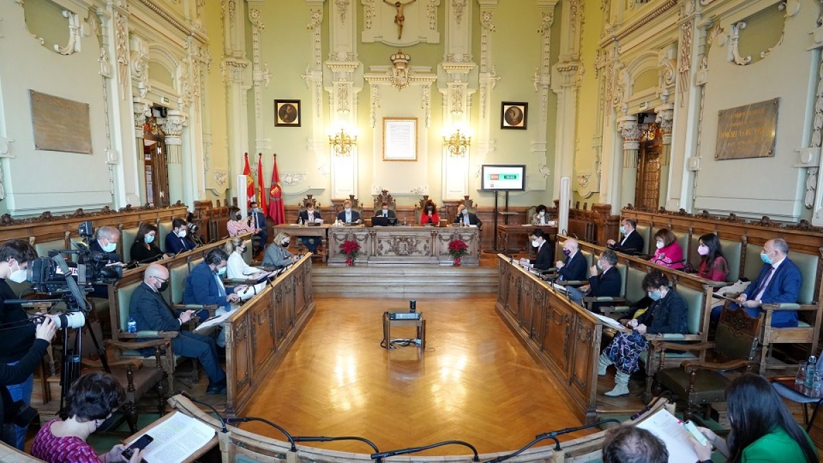 Pleno del Ayuntamiento de Valladolid. - ICAL