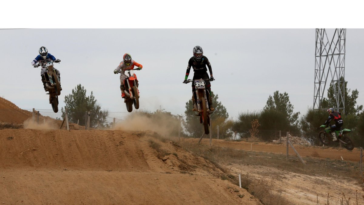 Trofeo de Motocross celebrado en El Rebollar / EL MUNDO
