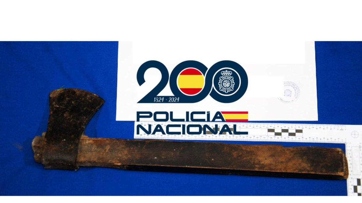 Arma incautada por la Policía Nacional.- E.M.