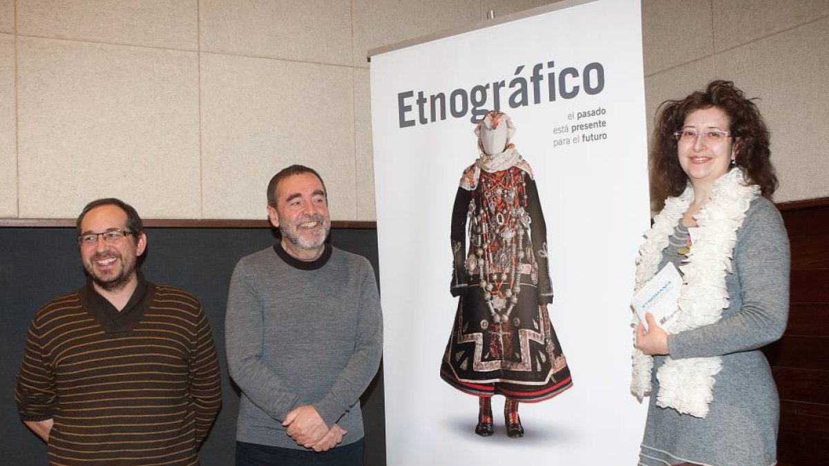 El director del Museo Etnográfico de Castilla y León presenta su guía de actividades y su nueva imagen gráfica-Ical