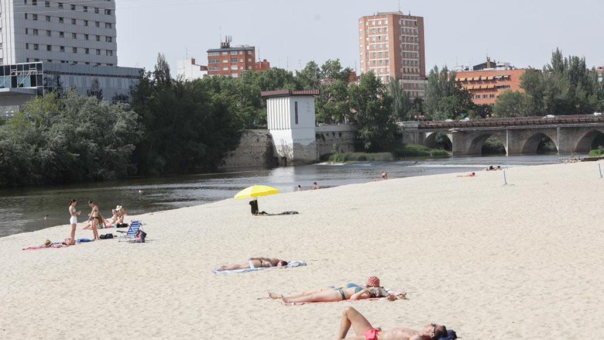 Ola de calor en Valladolid.- J. M. LOSTAU